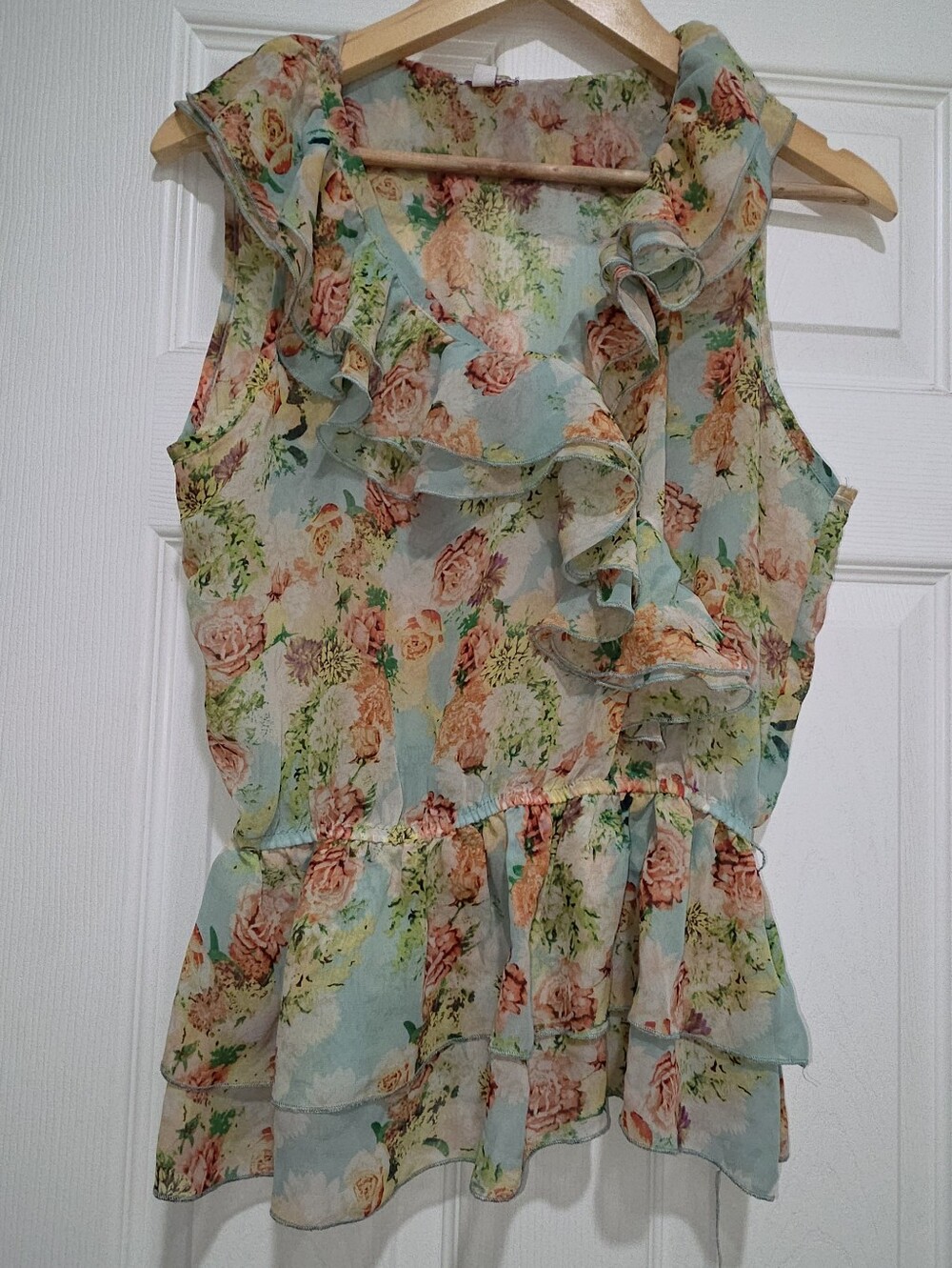 Bongo Floral Ruffle Sleeveless Peplum Top - Light Blue, XL